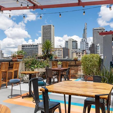 Hostal R10 Bogota Bagian luar foto