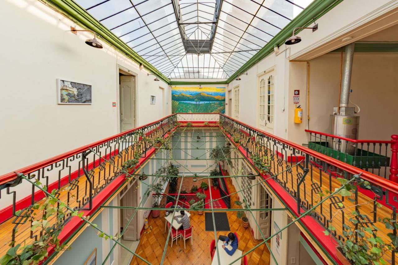 Hostal R10 Bogota Bagian luar foto