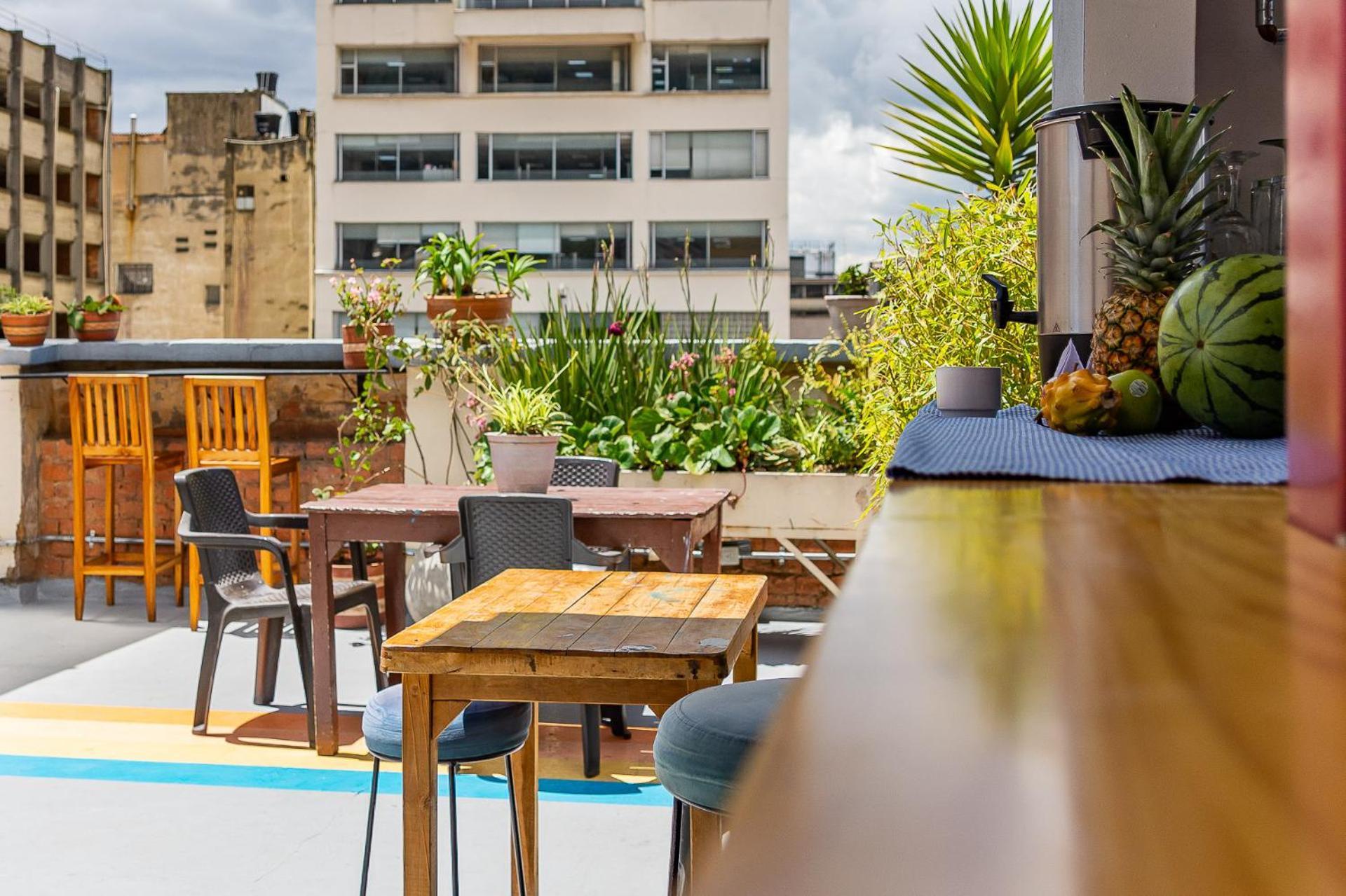 Hostal R10 Bogota Bagian luar foto