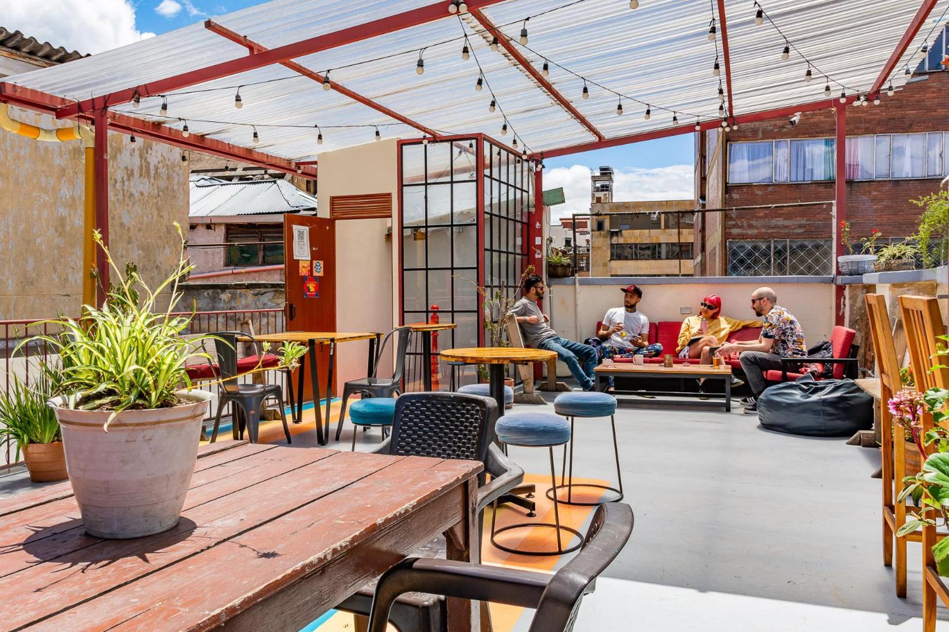 Hostal R10 Bogota Bagian luar foto