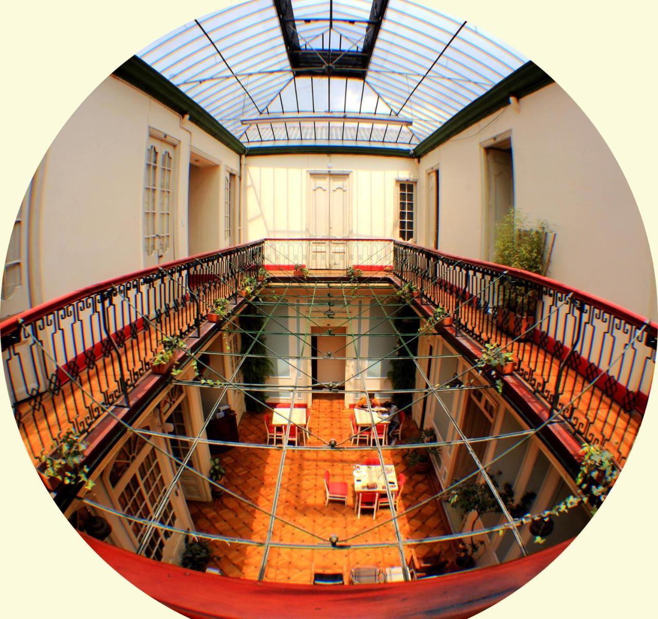 Hostal R10 Bogota Bagian luar foto